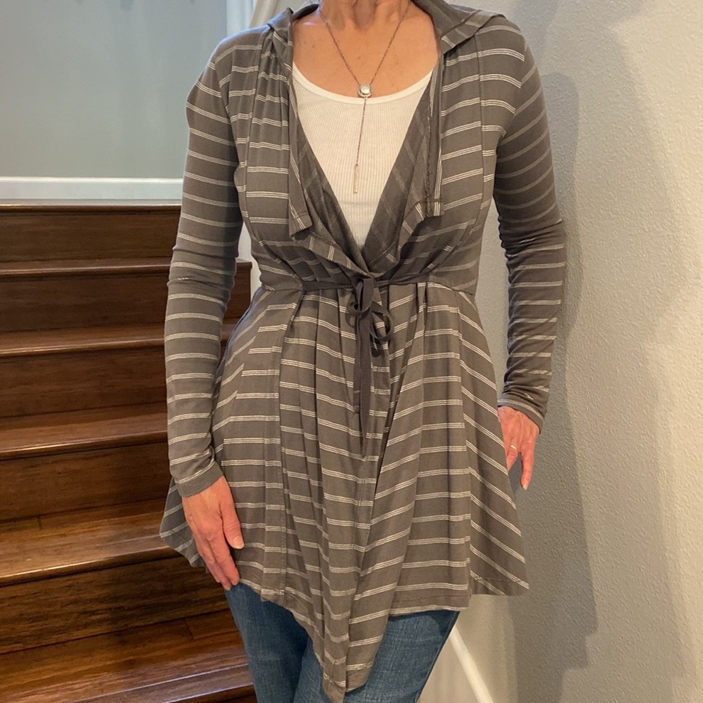 Pink Lotus terrycloth hoodie wrap top sweater tie open duster shark bite hem